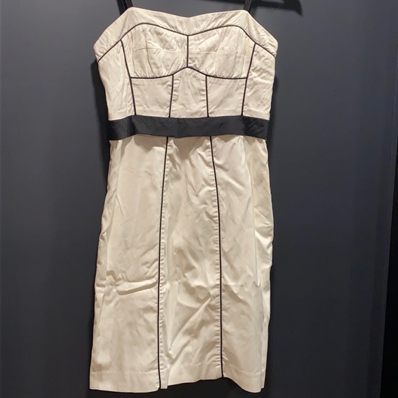 Black Halo Dresses & Skirts - Black & White Dress